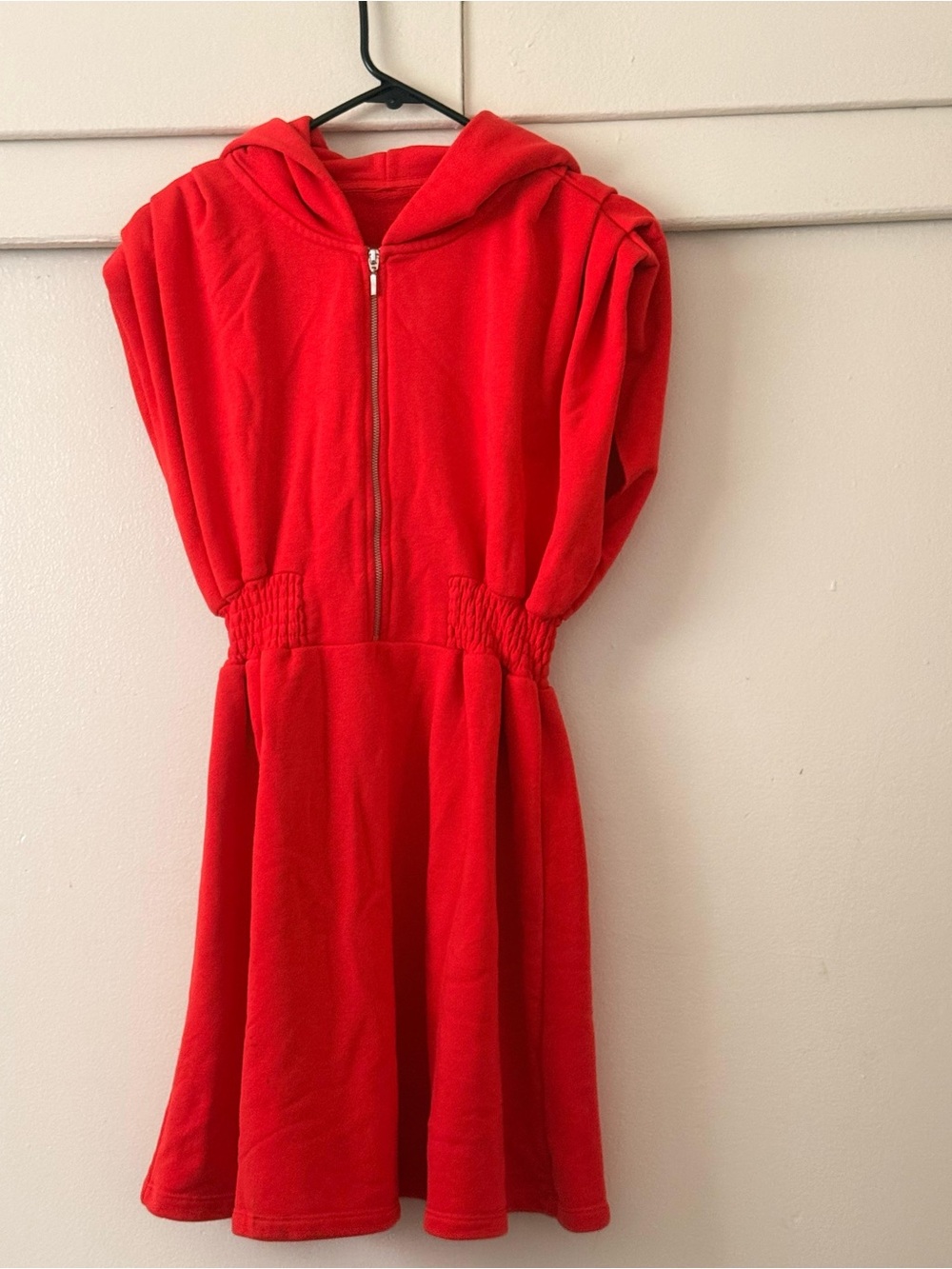Red Hooded Zip-Front Casual Dress
